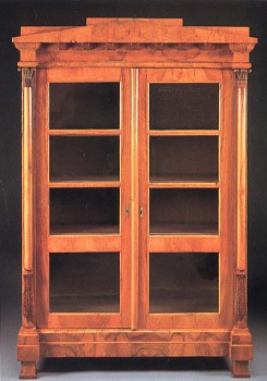 19th Century AUSTRIAN - Biedermeier Black Walnut Bookcase, 1800-1825